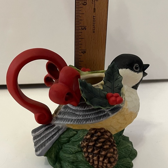 NWT-Lenox Winter Greetings Chickadee Creamer - Picture 9 of 9